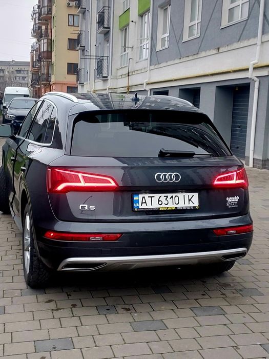 AUDI Q5  Premium  plus  2.0  2018