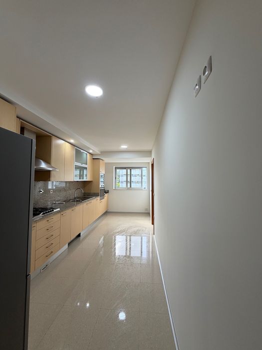 Apartamento T3 remodelado