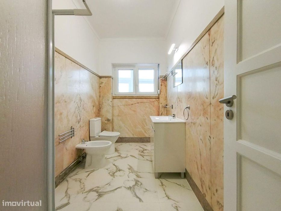 Apartamento T4 na Rua Passos Manuel, Arroios, Lisboa