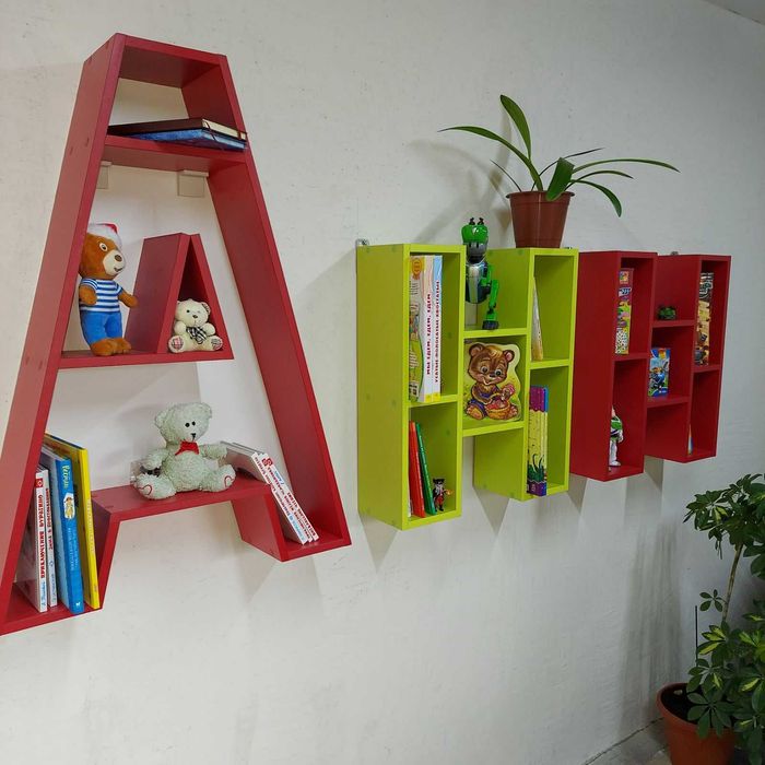 Навісні полки букви