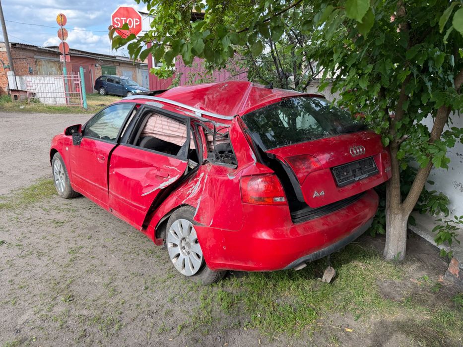 Audi A4 B7 після ДТП