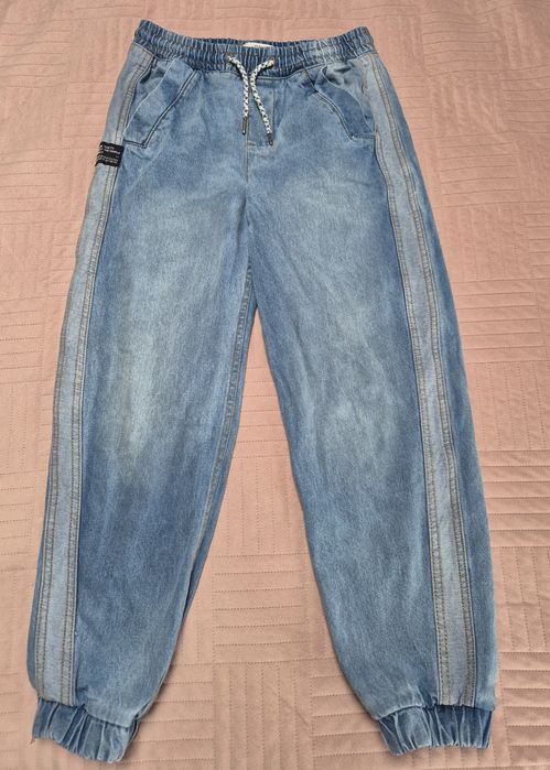 Spodnie jeansowe chłopięce Reserved 146