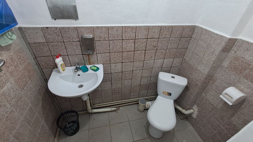 Продаж комерційного приміщення в м-н БАМ _ VV