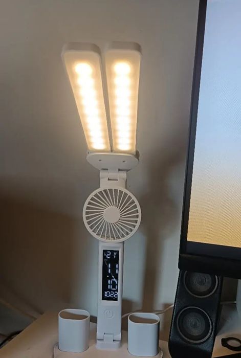 Настольная  светодиодная лампа сенсорная с вентилятором и часами