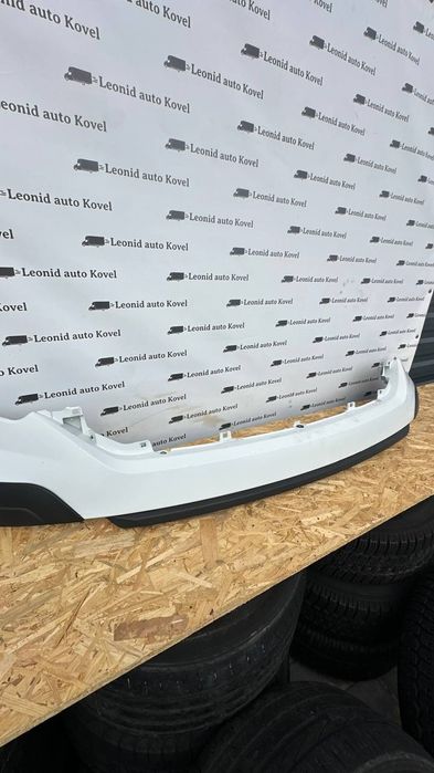 Накладка радіатора на Iveco Daily