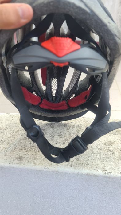 Vendo capacete de desporto