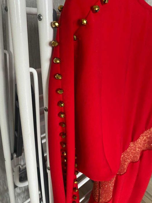 Сукня червона святкова від бренду Phardi розмір S