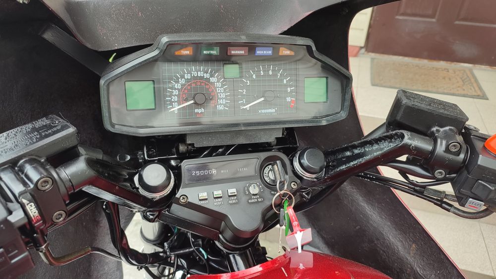 Honda vf 750 s ,  sabre piękny klasyk!