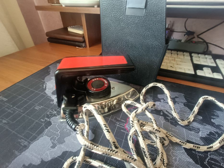 Утюг дородный СССР