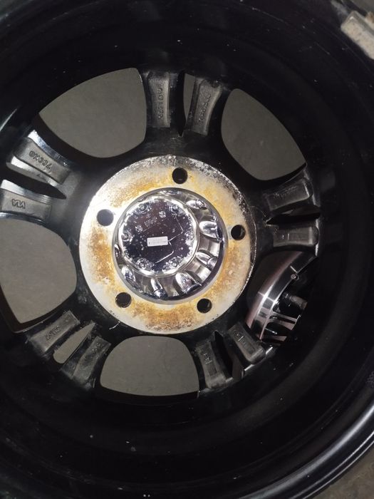 Продам диски на ниву уваз