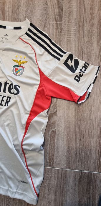 Benfica 25/26 Away Jersey M