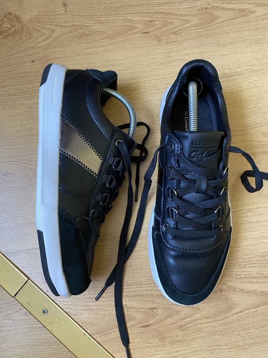 Кросівки Skechers  шкіряні кроссовки кожание