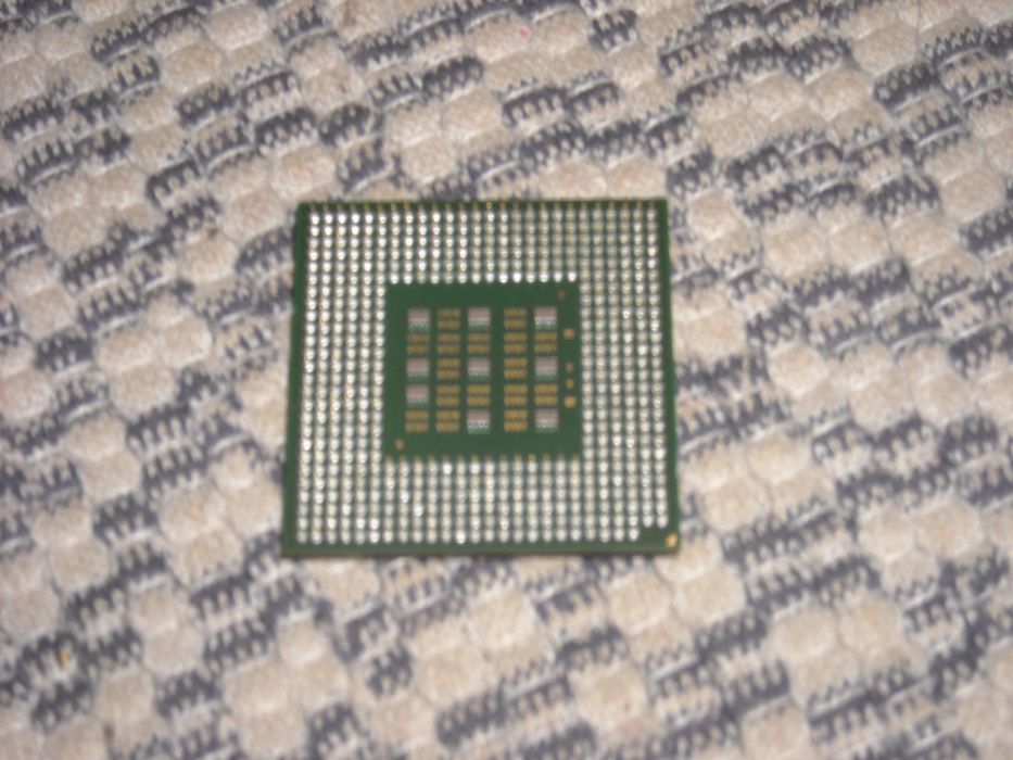 Old Intel Pentium Processors443110096812779524