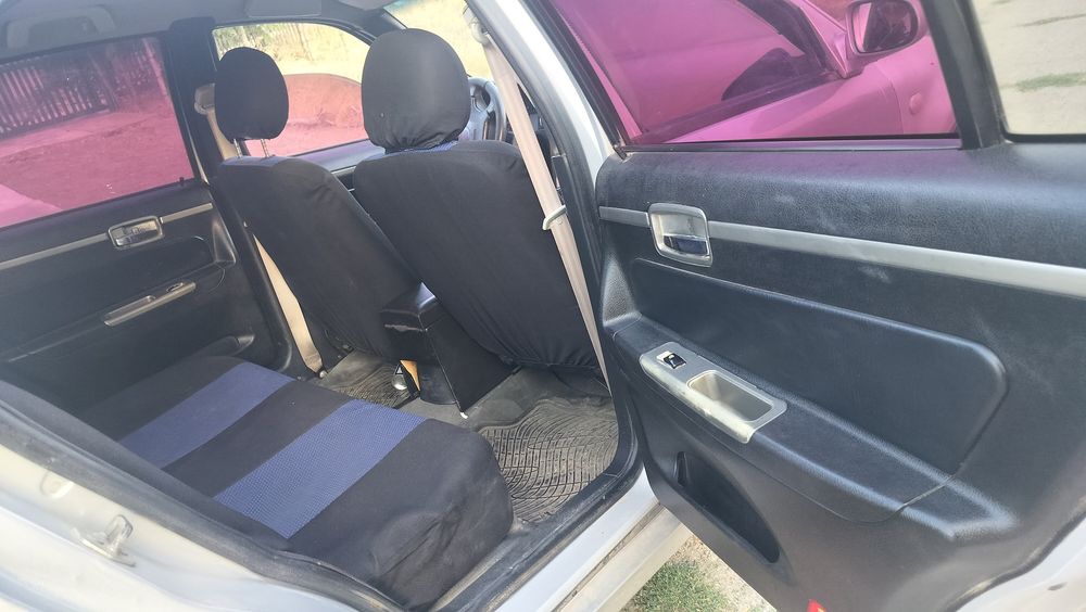 Продаю geely ck2