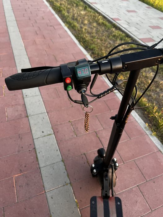 Продам Електро скутер