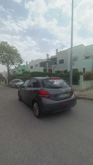 Peugeot 208 1.2 PureTech