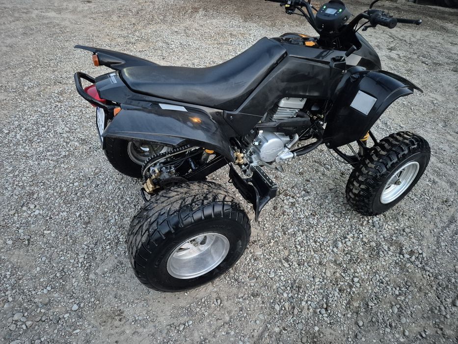Sprzedam honda  barossa smc 300 zarejestrowany