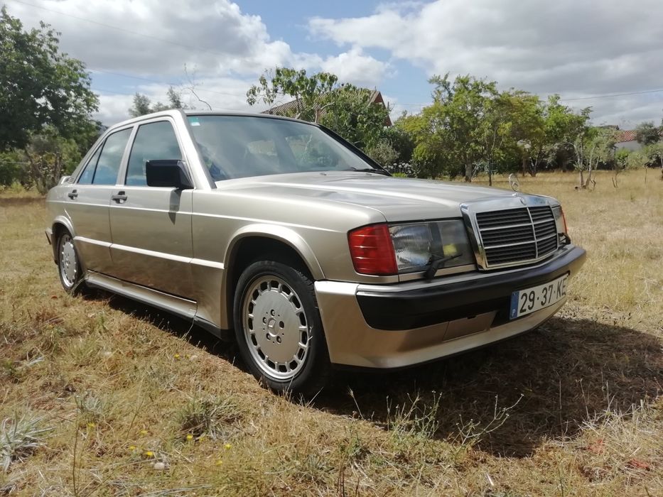 Alugo carros clássicos