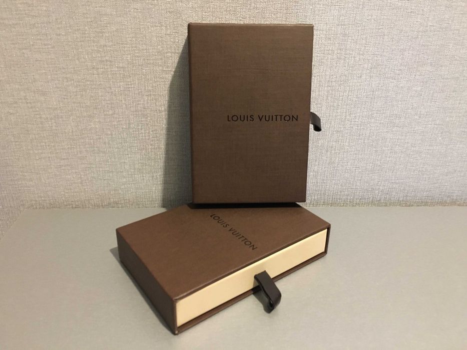 Подарункова коробка Louis Vuitton оригінал