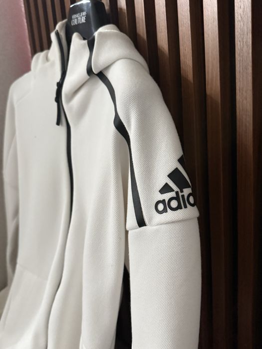 Casaco Adidas como novo