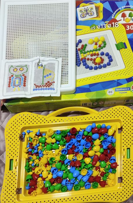 Мозаїка різнокольова