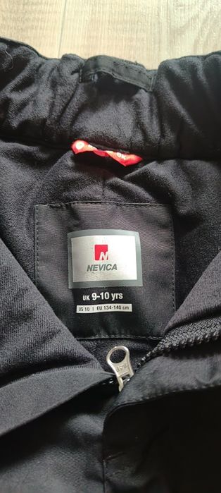 Дитячі штани Nevica Meribel Ski Pants Junior
Диьясі штани 
розмір 9-10