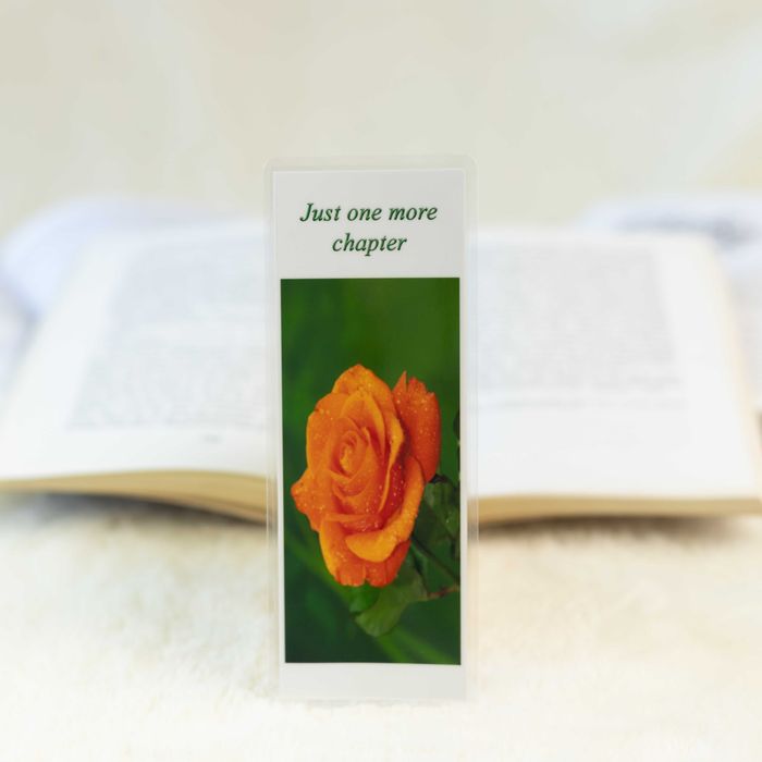 Zakładka do książki z różą herbacianą,