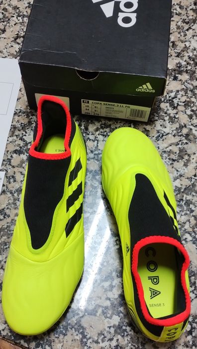Chuteiras Adidas COPA Novas N°44