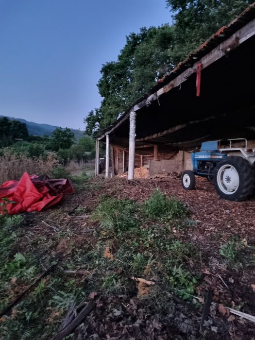 Arrenda-se  Barracão