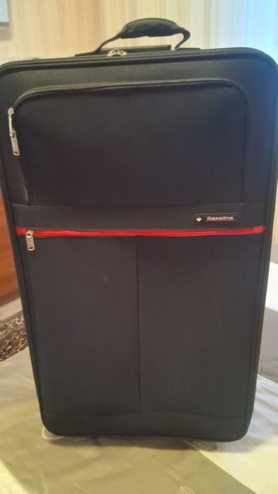 Продам чемодан в хорошем состоянии.