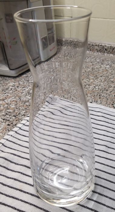 Decantador de vinho.