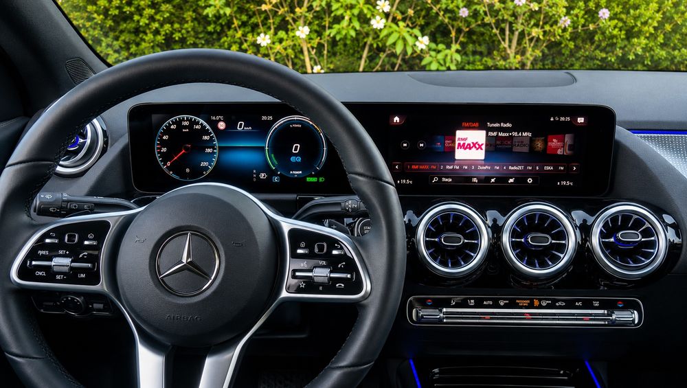 Mercedes EQA 300 4MATIC