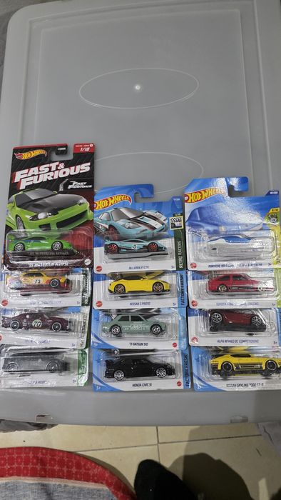 Coleção hot wheels 210 unidades - 2020 a 2026