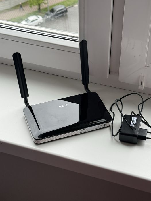 Роутер  маршрутизатор Wi-Fi D-Link DWR-921 N300 (ERC-DWR-921)
