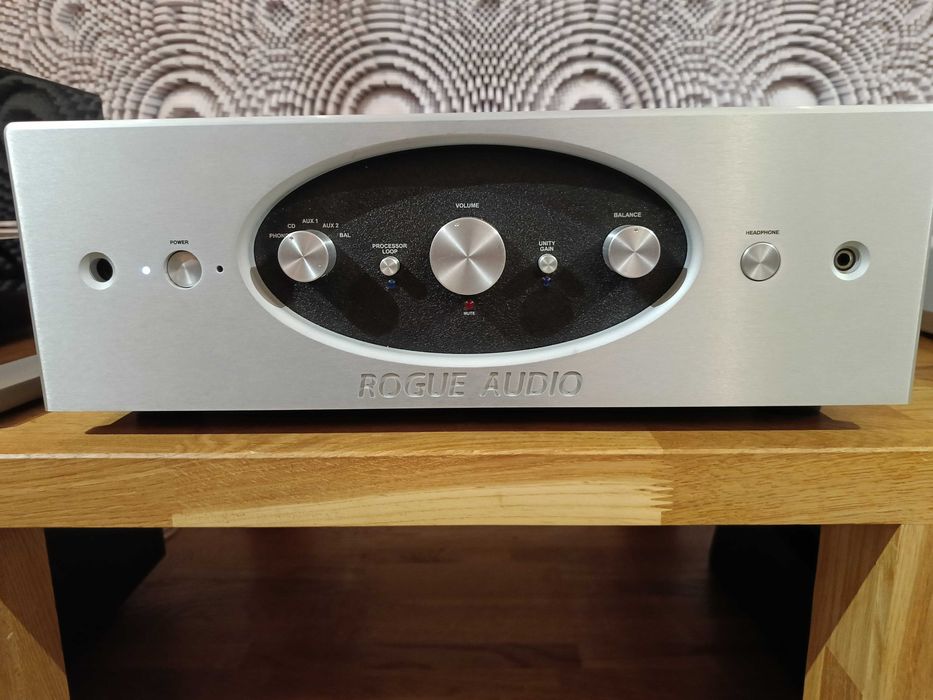 Rogue Audio Pharaoh wzmacniacz zintegrowany