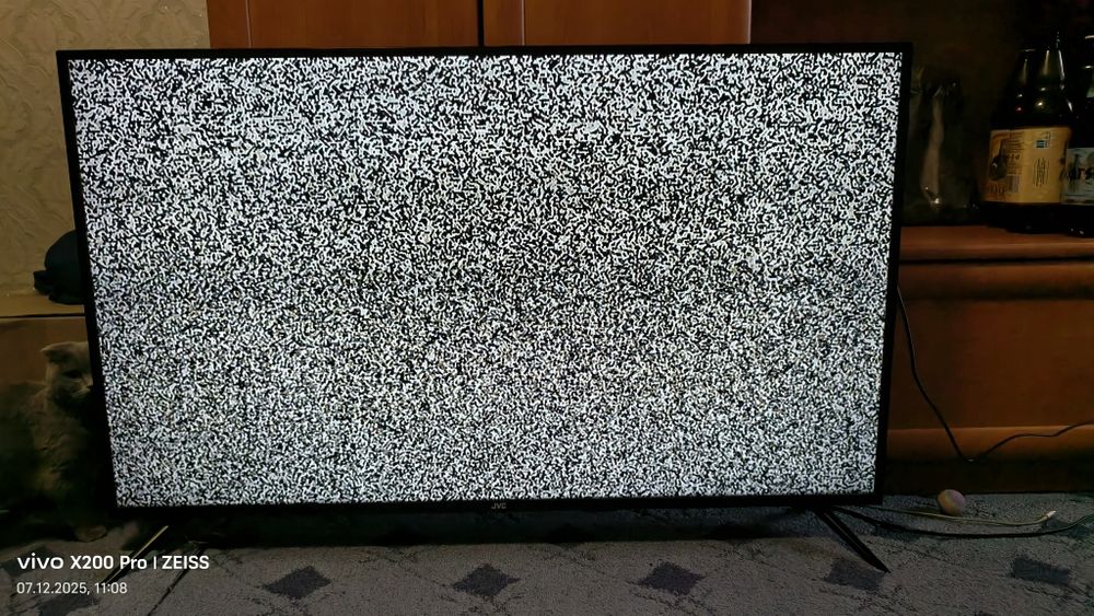 Телевизор JVC LT-50MU780 50 дюймів