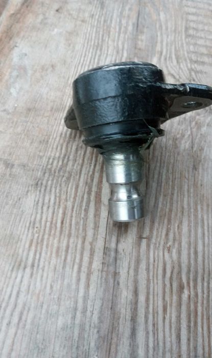 Шарова опора Фаворит,Феліція