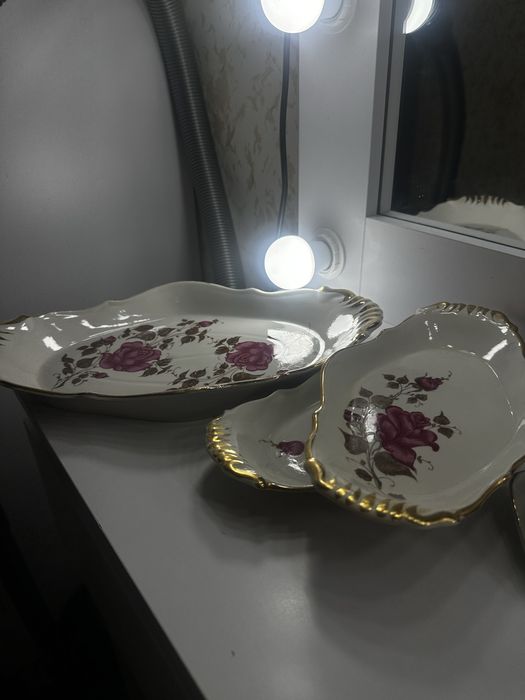 Продам  тарілки.  Олх доставки немає