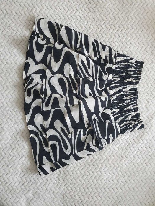 Костюм блуза та спідничка H&M 12-14