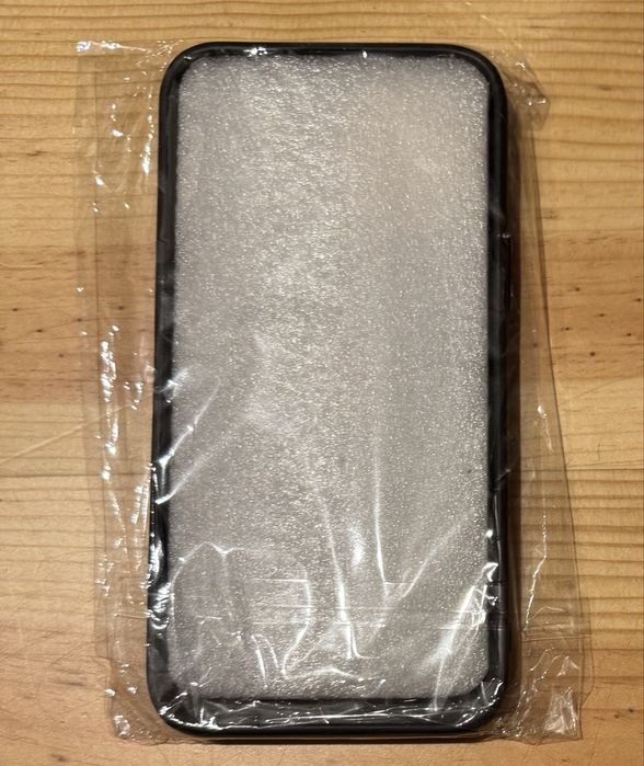 Capa de iPhone (13 Pro Max) - iPhone