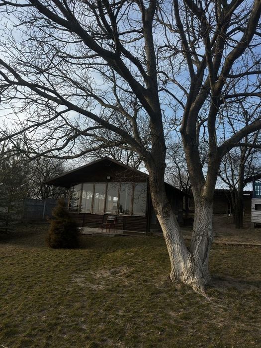 * Продається будинок неподалік м. Рівне