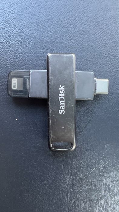 Vendo Pen Drive SanDisk iXpand Flash Drive Luxe com 128GB