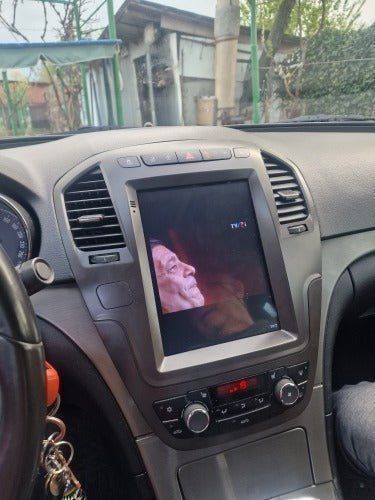 Opel Insignia 2009-2013 – Radio Android 9.7" CarPlay