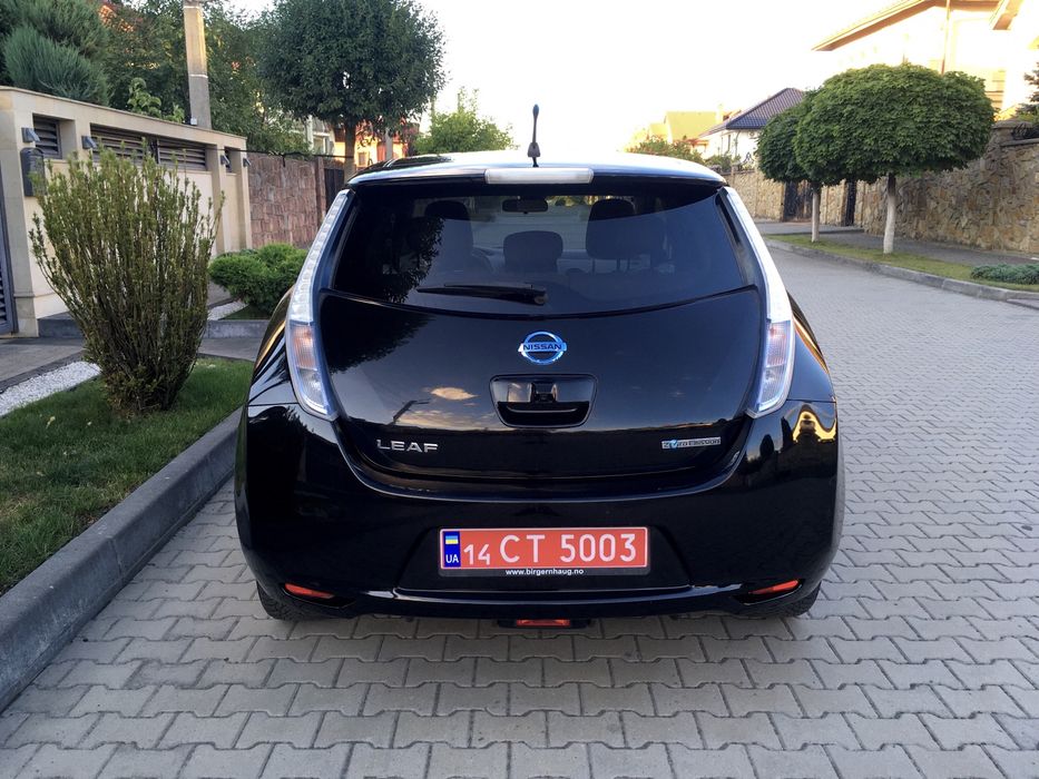Nissan Leaf, ніссан ліф,нісанчик,електрокар,електроавтомобіль,електро