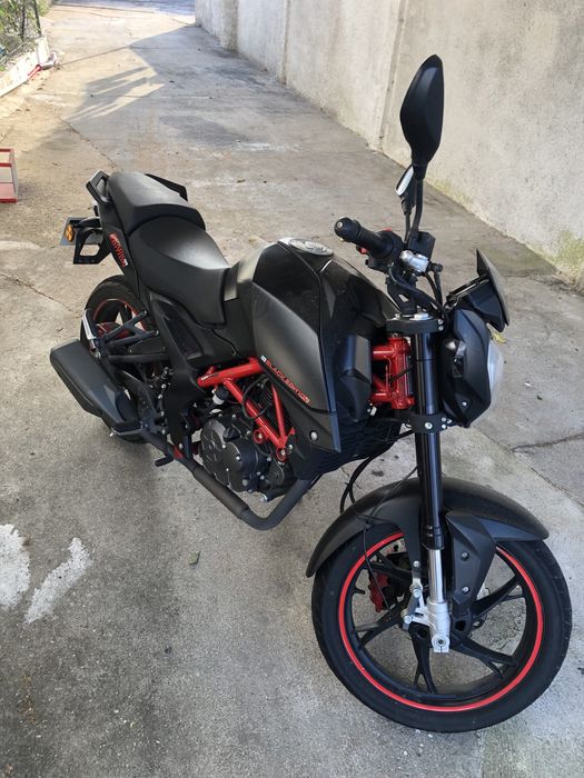 KSR Grs125 black edition