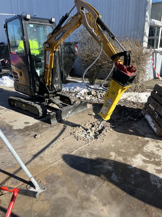 Minikoparka -wykop pod instalacje  - Kompleksowe usługi ziemne