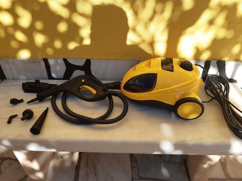 Vaporeta com ferro e aspirador