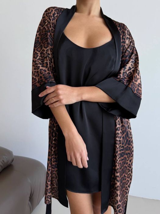 Комплект «Victoria’s Secret» сорочка та халат