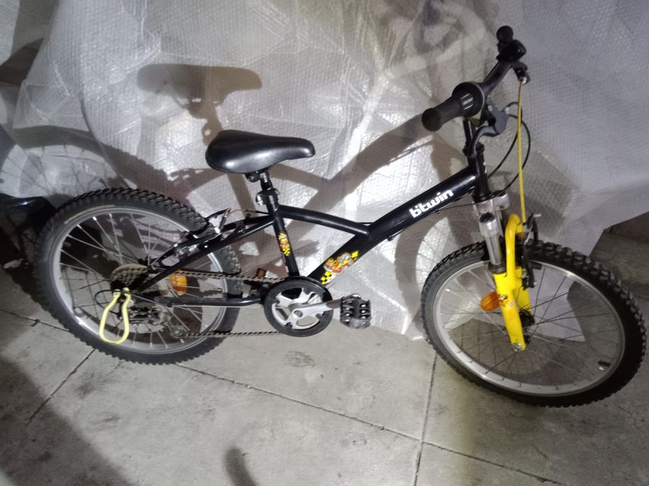 bicicleta de criança b-twin