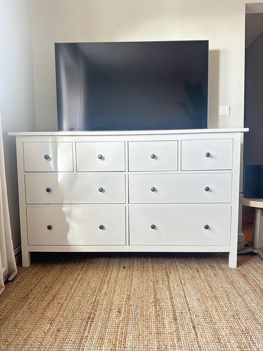 IKEA HEMNES Cómoda 8 gavetas